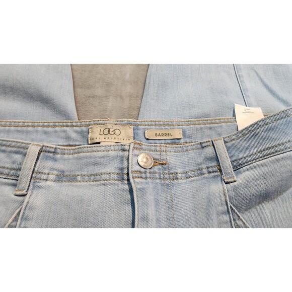 LOGO by Lori Goldstein Women's 18W Blue Barrel Leg Jeans NWOT - Picture 5 of 10